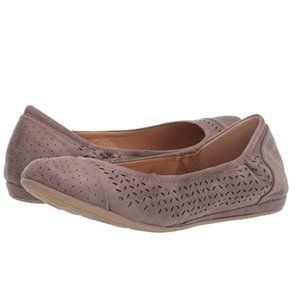 Soft Gray Ballet Flats